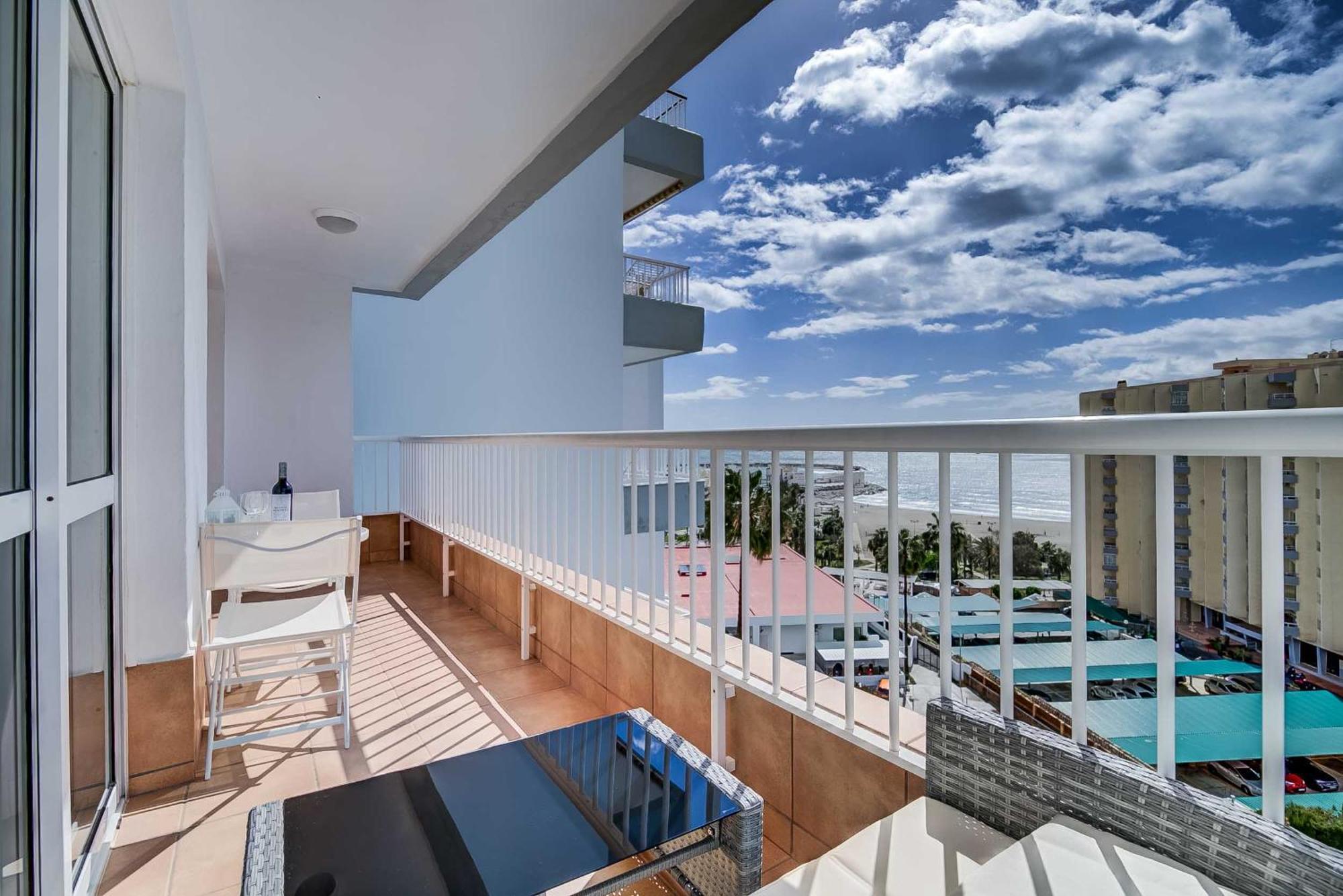 Puerto Marina, Apartamento Frente Al Mar Benalmádena Exterior foto